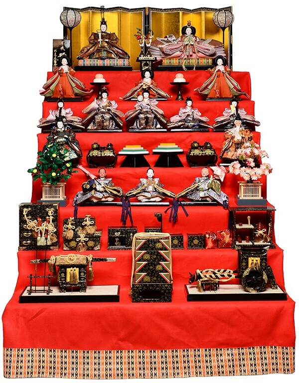 gorgeous hina dolls 