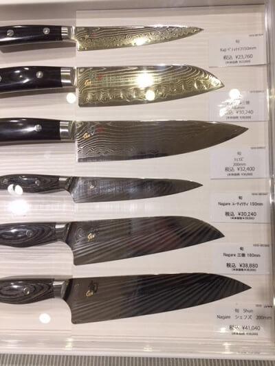 japanese knives with damascus blades