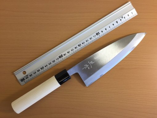 Japanese kitchen knife made in Sakai, deba