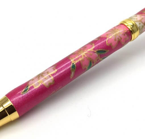 Handmade Ballpoint Pen made in Japan, Mino Washi Japanese paper series, Shidare Purple, details of pen body