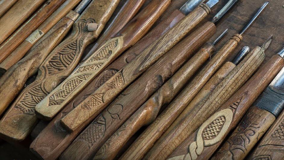 tools used for Japanese crafts Nibutani Ita