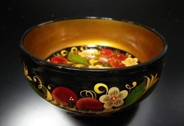 artistic Japanese lacquerware