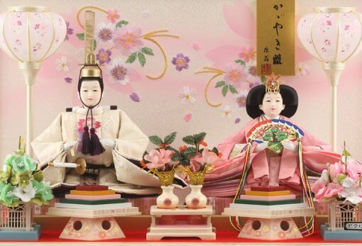 Hina dolls, a Japanese doll, gorgeous pair doll set Hagoromo white, details of the pair dolls
