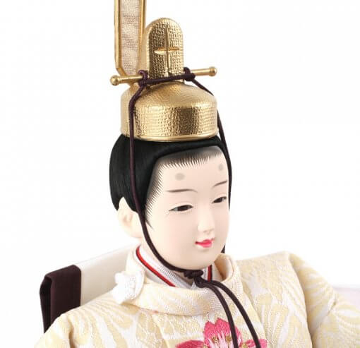 Hina dolls, a Japanese doll, gorgeous pair doll set Hagoromo white, diagonal front view of emperor doll