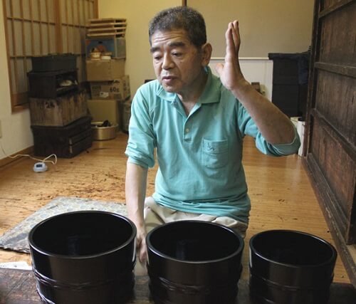 Naruko Lacquerware, Japanese traditional crafts in Tohoku, one of a few craftsman