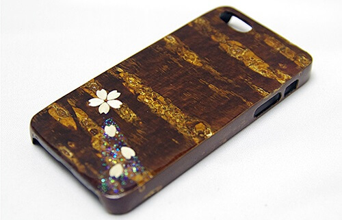 Japanese crafts, Birch woodwork, iphone case