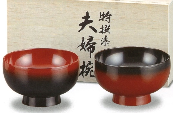 Kawatsura Lacquerware, a Japanese traditional craft, couple soup bowls