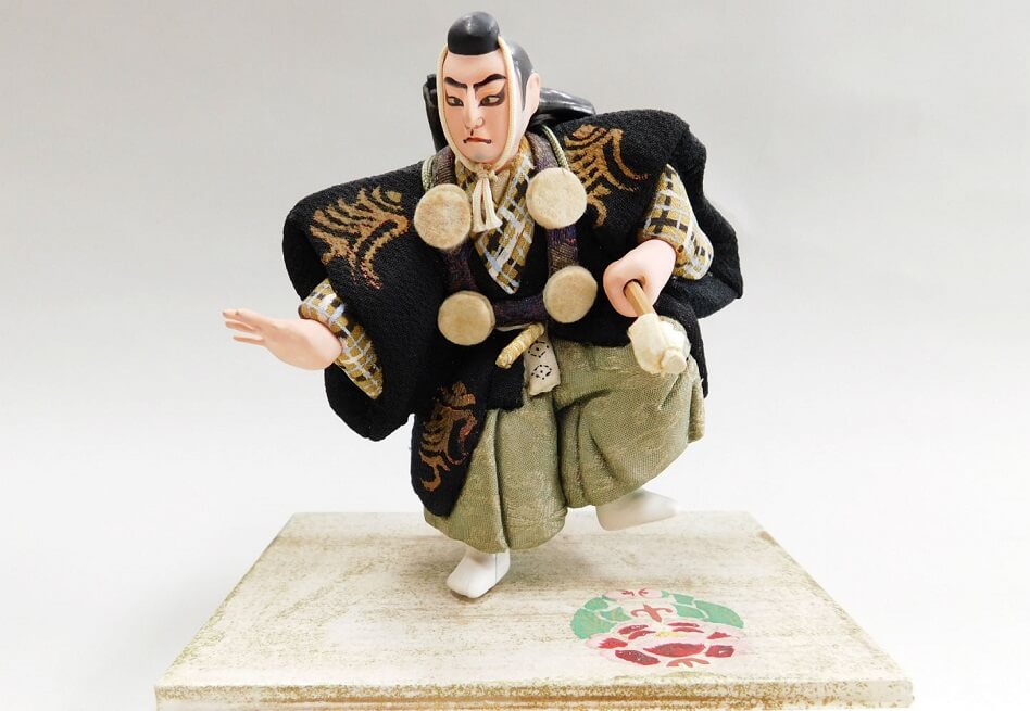 Edo-kimekomi Japanese Doll, traditional crafts, a product of Kabuki actor doll