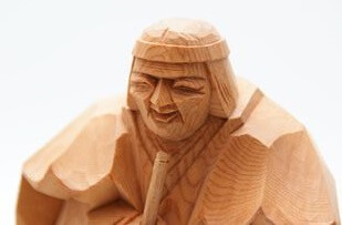 Hida Ichii one-knife carving, a Japanese traditional craft, details of grandma carving object