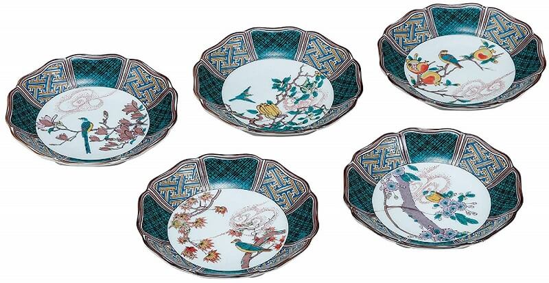 Kutani-Yaki Pottery and Porcelain, a famous Japanese crafts, dishes for everyday use