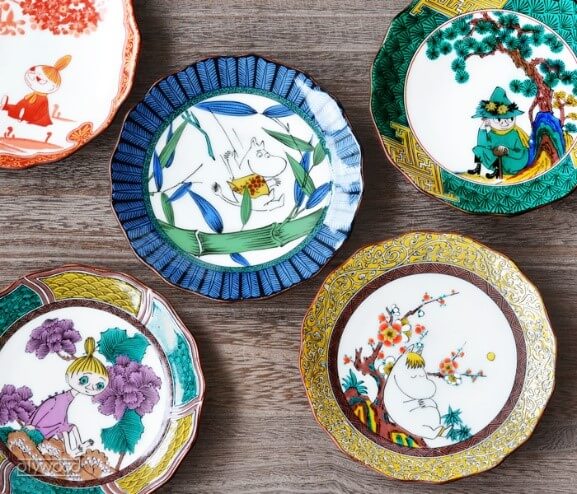 Kutani-Yaki Pottery and Porcelain, a famous Japanese crafts, dishes for everyday use sold in Rakuten