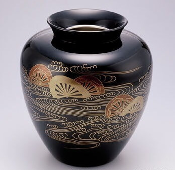 Kyoto lacquerware, a Japanese crafts, flower vase