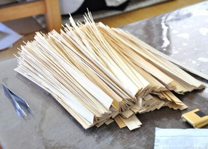 Kyoto Uchiwa Fans, a Japanese craft, making process of preparing bamboos