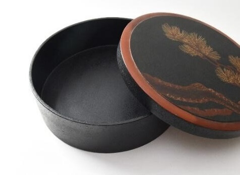 Niigata Lacquerware, a Japanese traditional craft, stone-like painted lacquerware box