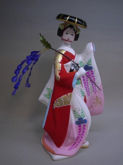 Hakata dolls, a Japanese doll craft, sample of low price beautiful woman doll B