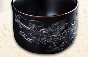 Ryukyu lacquerware, Tsuikin decoration of dragon on surface