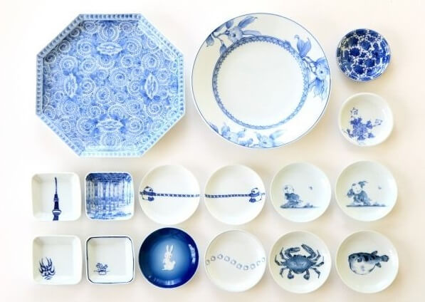 Japanese crafts of porcelain dishes in Nagasaki