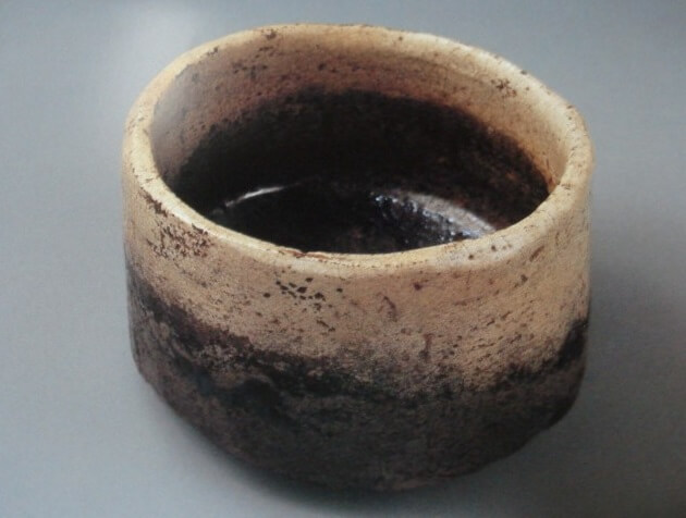 Rakuyaki Shiroraku tea cup, Japanese national treasure, diagonal top view