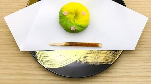 Japanese sweets served with lacquerware