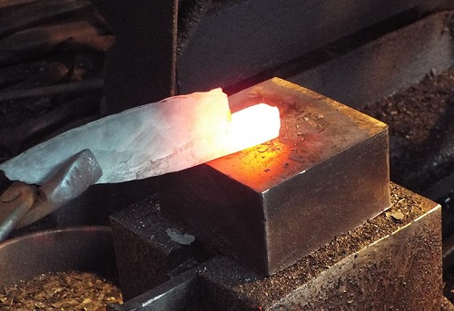 Japanese kitchen knife, forging process